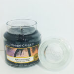 Yankee Candle- Black Coconut