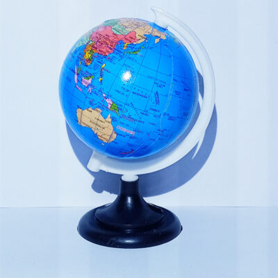 World Globe Mini Sharpner - Image 2