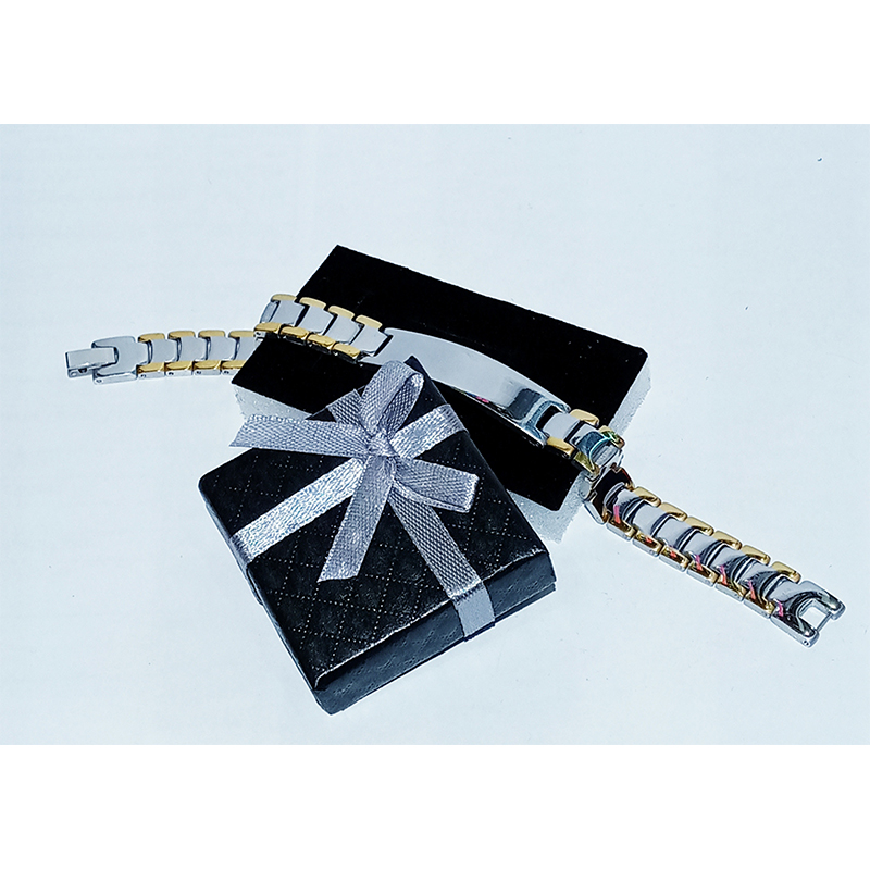 40340 Stainless Steel Two Toned Bracelet - Image 1
