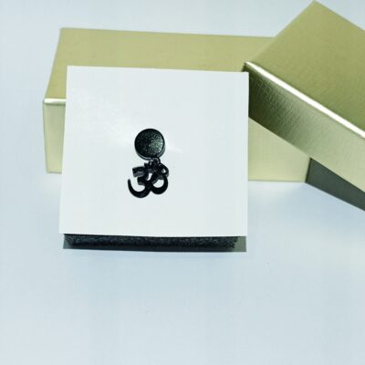 Om Earring - Image 3